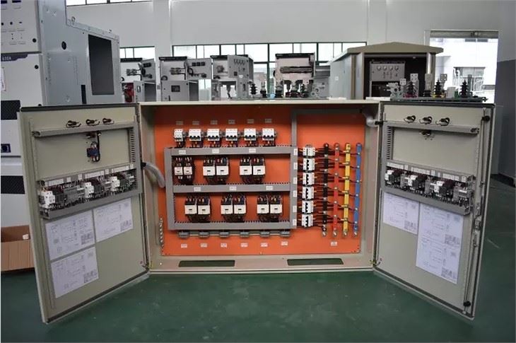 Electrical Distribution Switchgear Panelboard